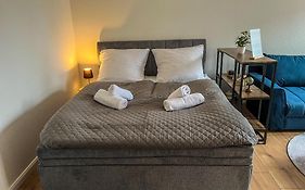 Apartment Fuer 2 Mit Balkon